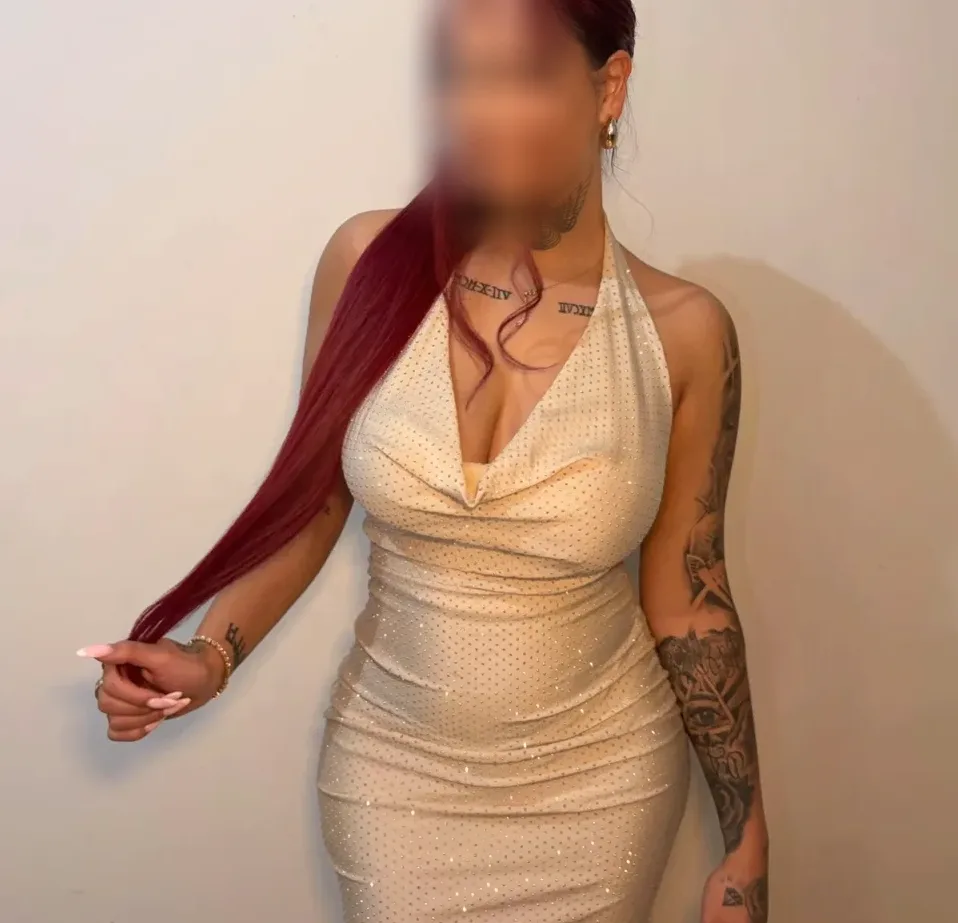 Maja, 22